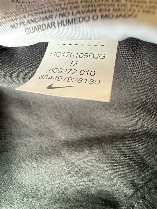 Nike Aeroloft Running Vest, Men’s Medium Jogging - Picture 9 of 9